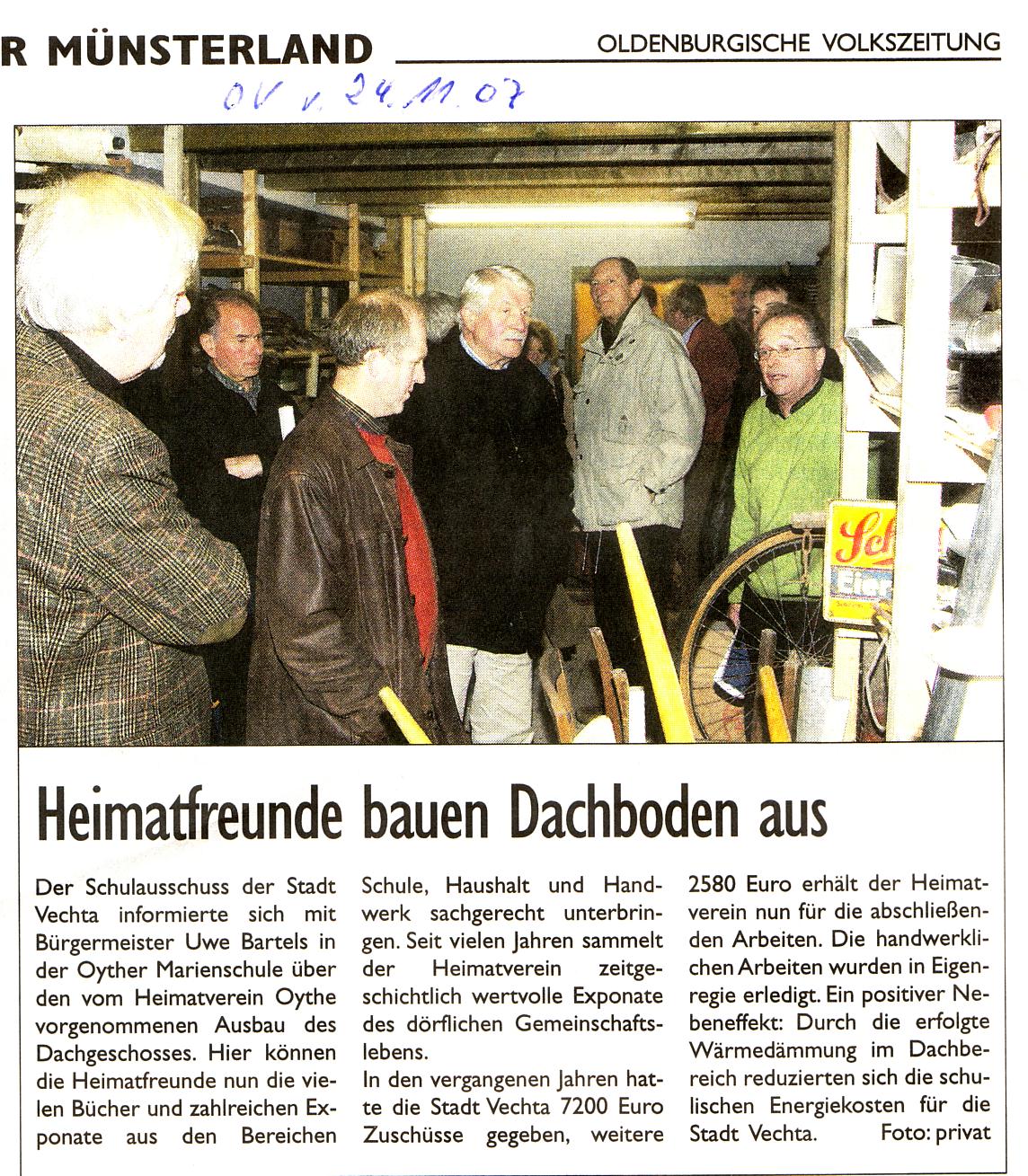 Schulausschuss besichtigt Dachbodenausbau der Marienschule Oythe