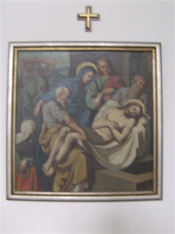 14. Station: Der heilige Leichnam Jesu wird in das Grab gelegt